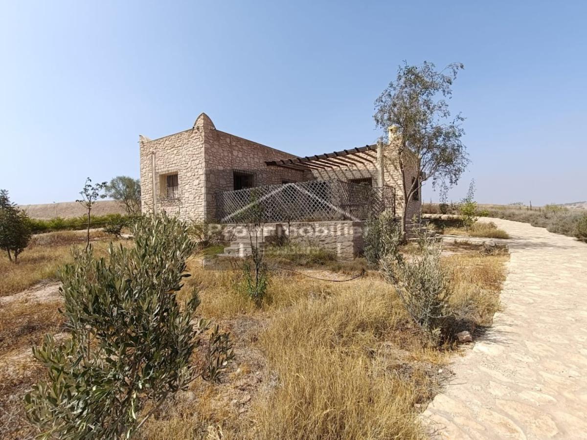 Belle Maison en campagne de 130 m² à vendre à Essaouira Terrain 7551 m² sans AVNA