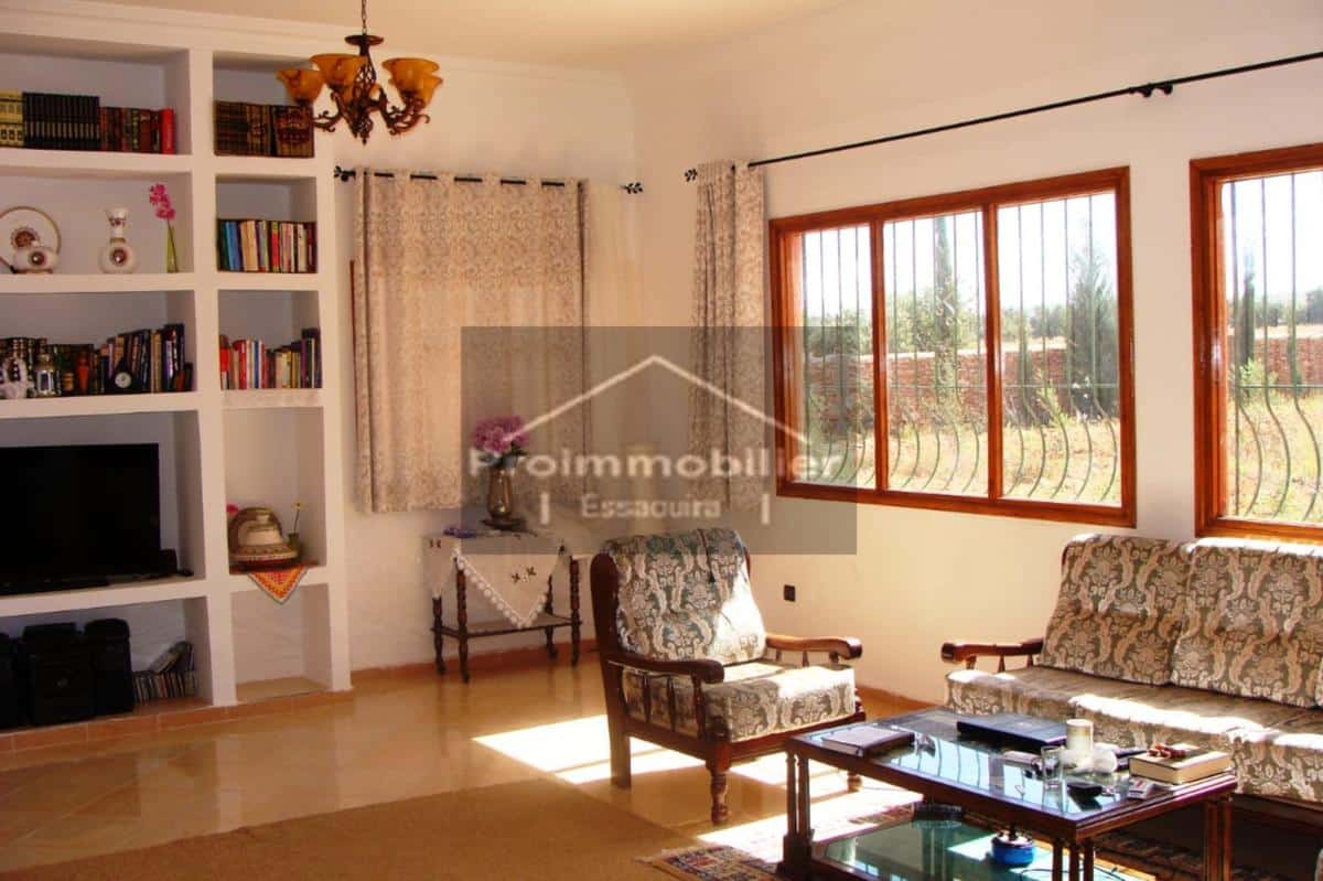 Maison de campagne à vendre à Essaouira 320 m² Terrain 5915m² sans avna