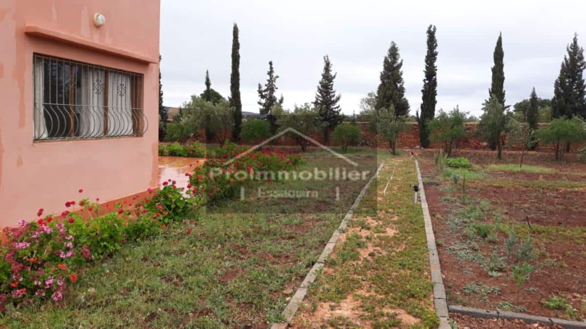 Maison de campagne à vendre à Essaouira 320 m² Terrain 5915m² sans avna