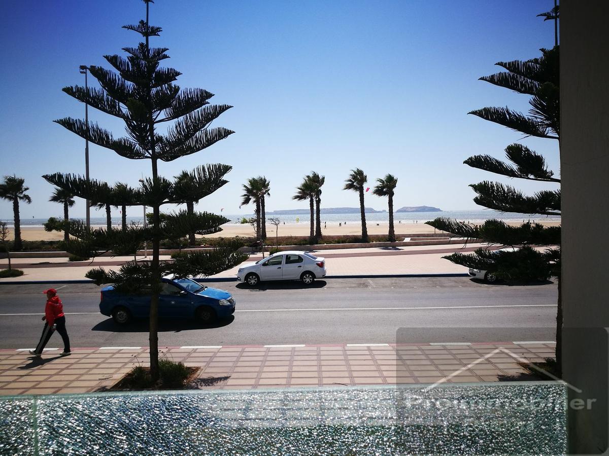 Superbe bureau à vendre à Essaouira vue mer 44 m²