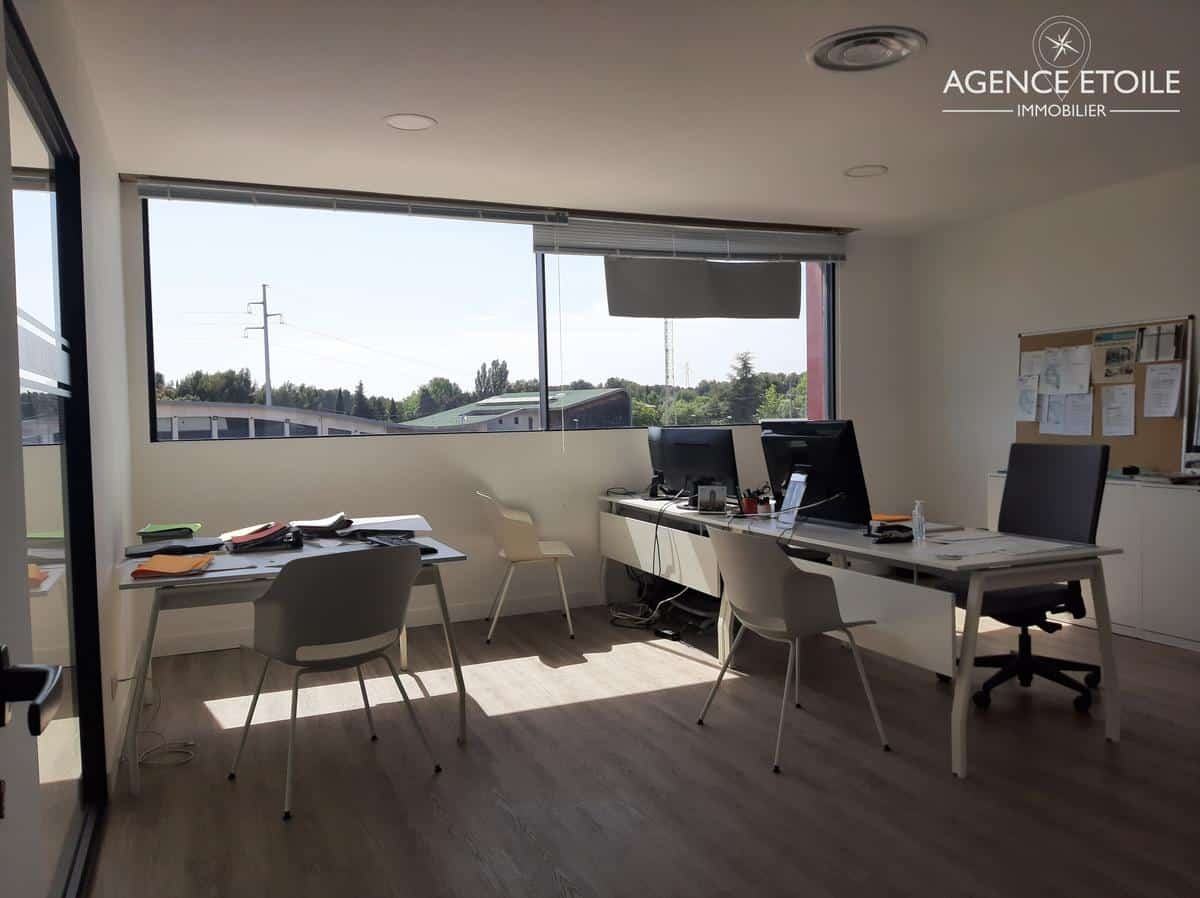 PELISSANNE – BUREAUX DE 143 M2 A LOUER