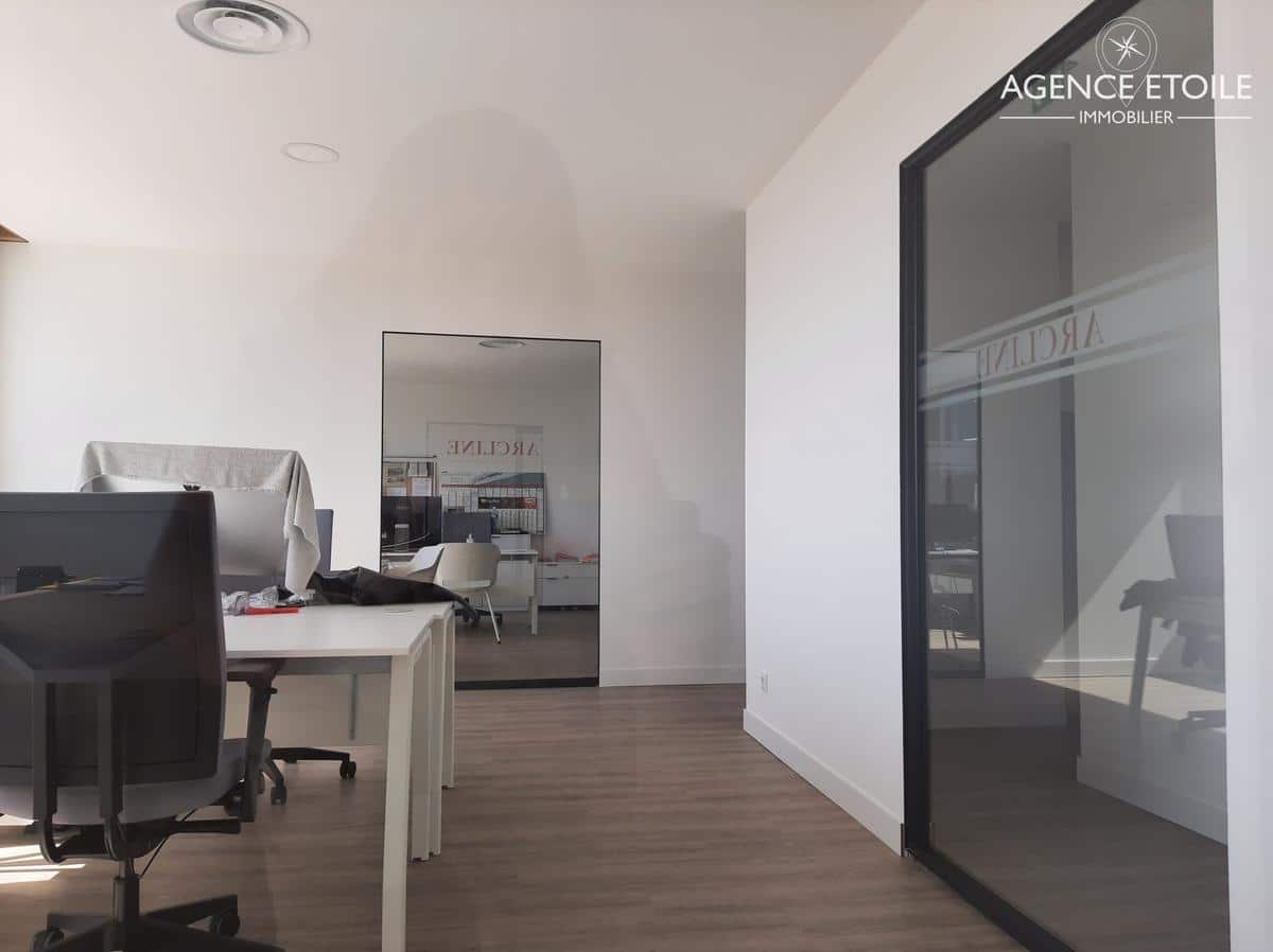 Pelissanne – 143 m2 offices for rent