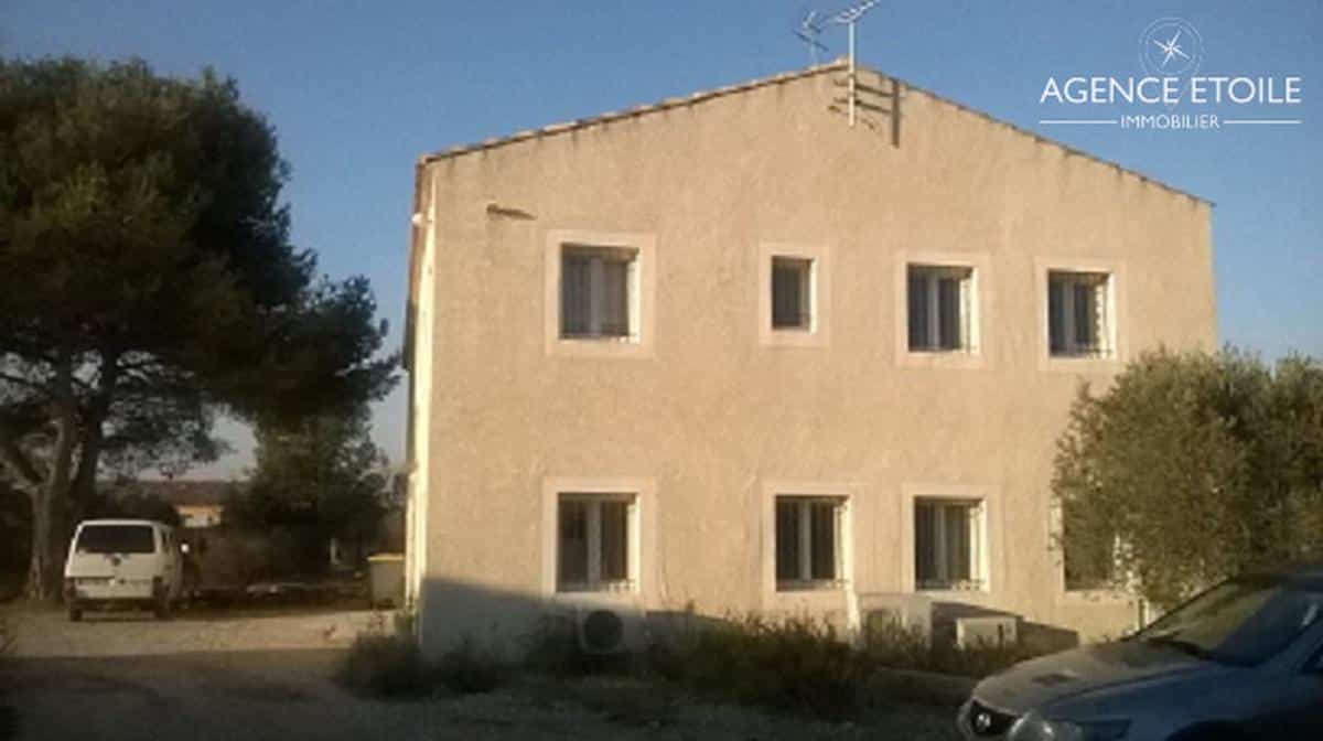 Activity premises/offices for rent in Lancon de Provence