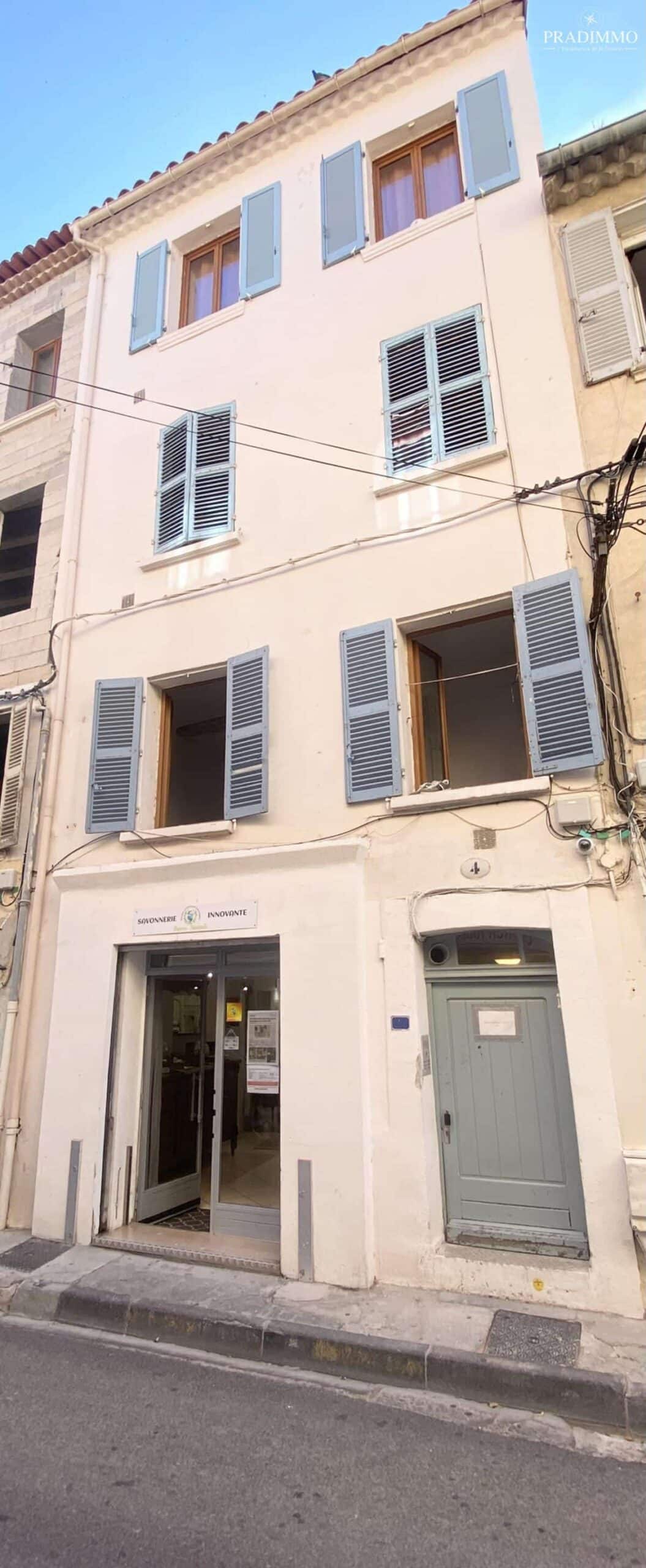 Immeuble R+3 de 200 m2 7 lots La Seyne sur Mer – Investissem