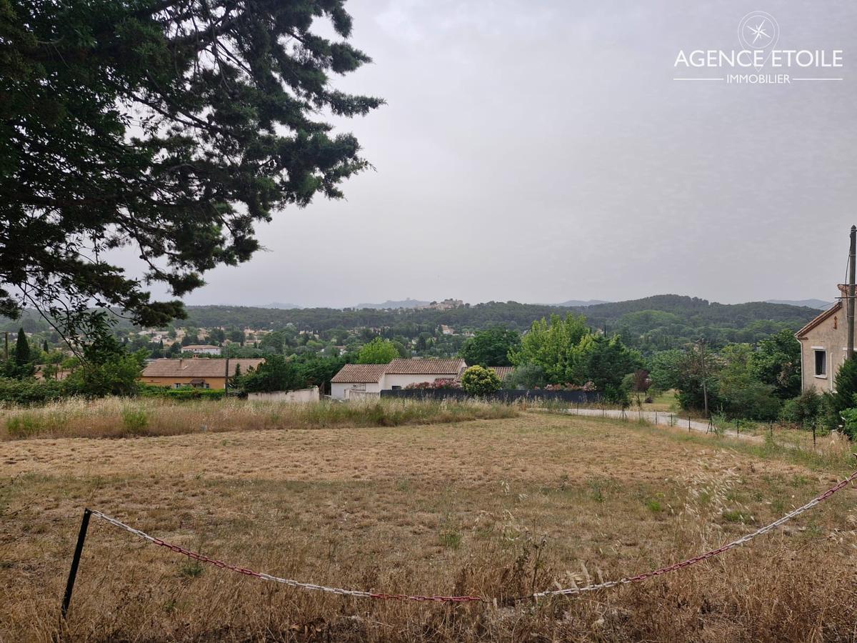 BOUC-BEL-AIR – MAS 130 m2 COMPRENANT 2 LOGEMENTS de 65 m2