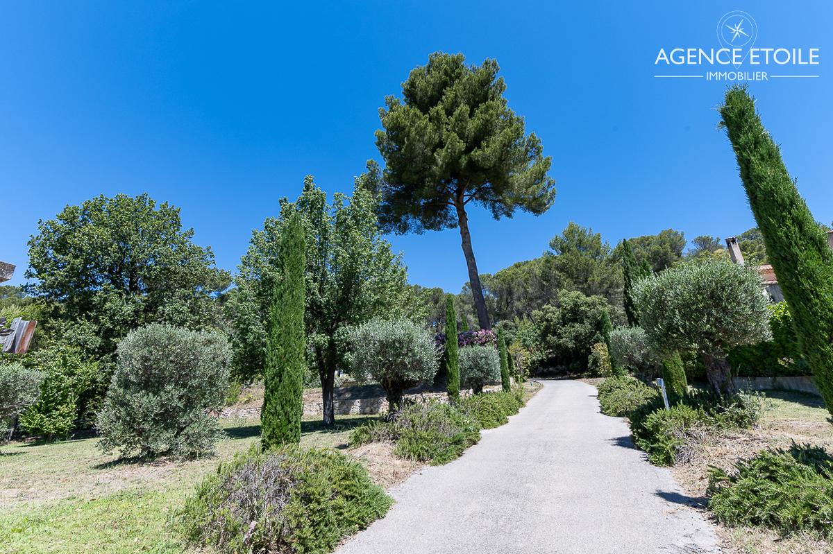 Superbe Propriété à Bouc-Bel-Air