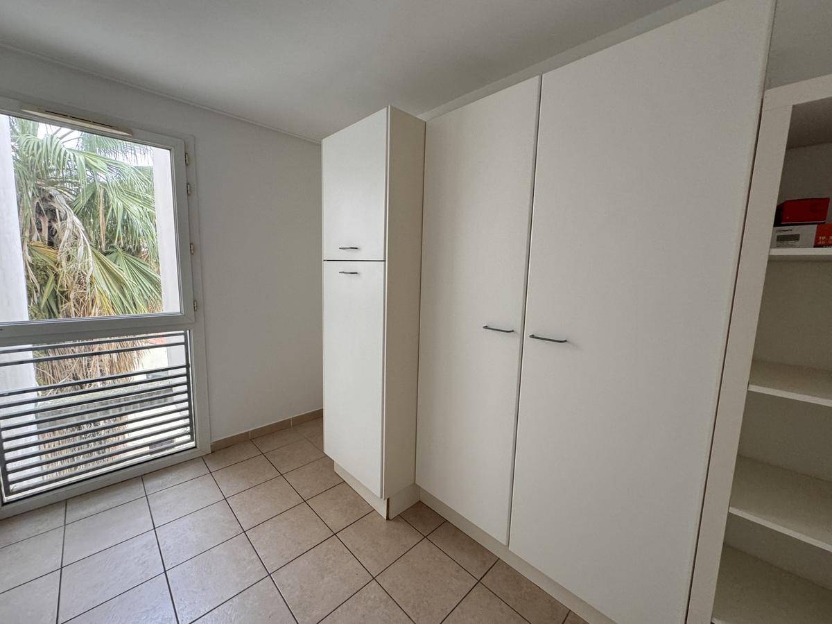 TYPE 4 EN DUPLEX DANS LE QUARTIER MERMOZ / PRADO