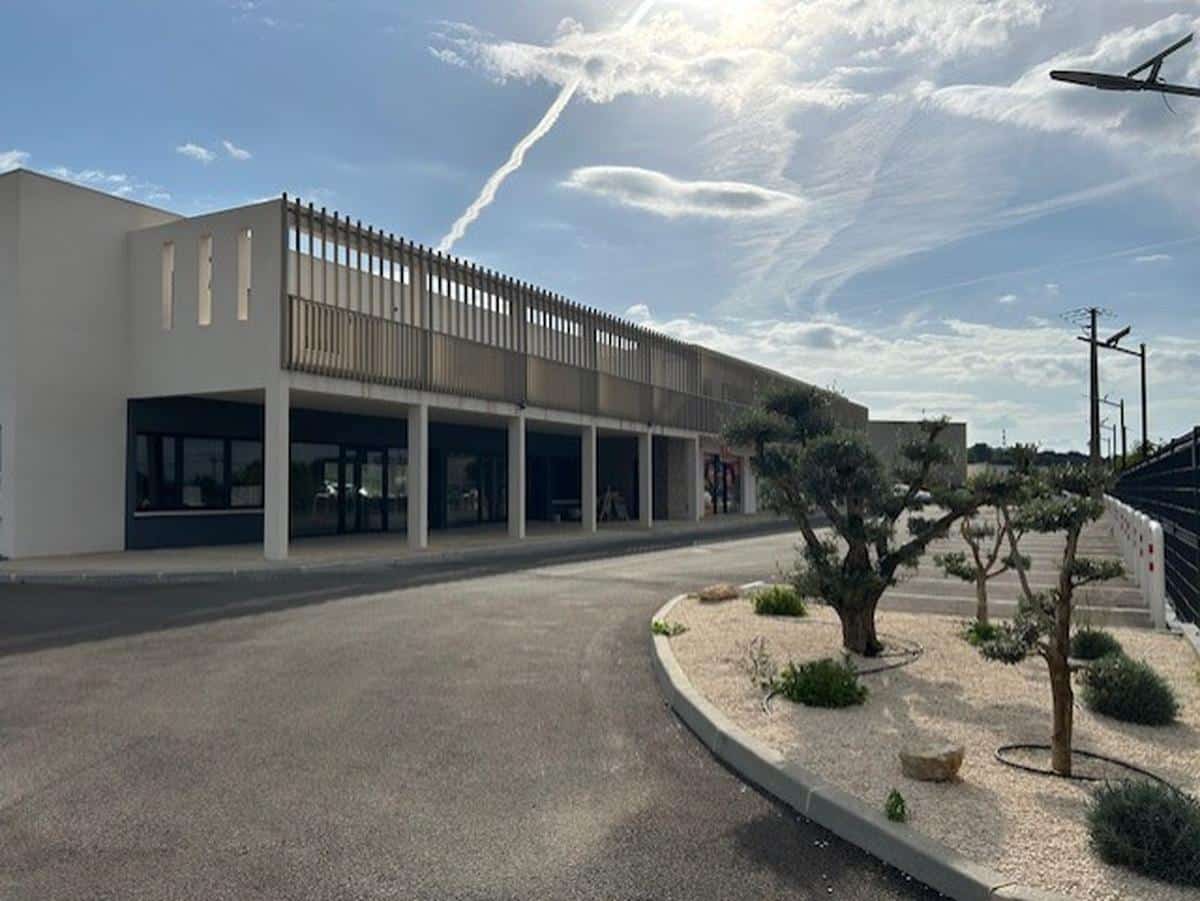 Bureaux neufs de 134m2 à louer à Lançon de Provence