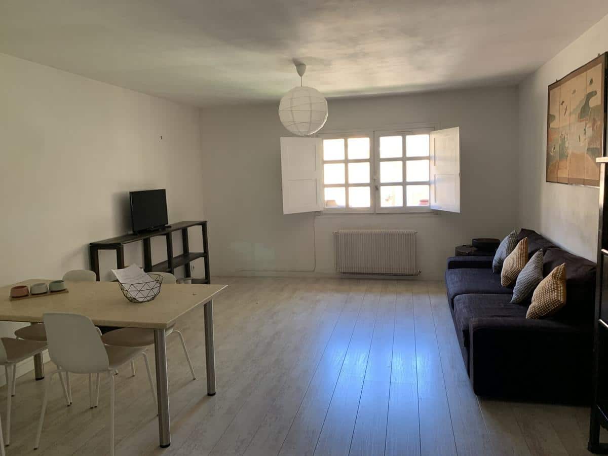 Rental type 2 Furnished Rue Jacques De La Roque