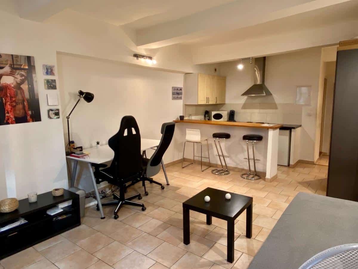 Studio meublé  Aix Rue de la Verrerie