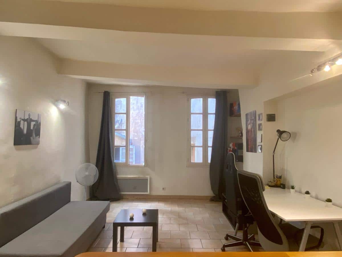 Furnished studio Aix Rue de la Verrerie