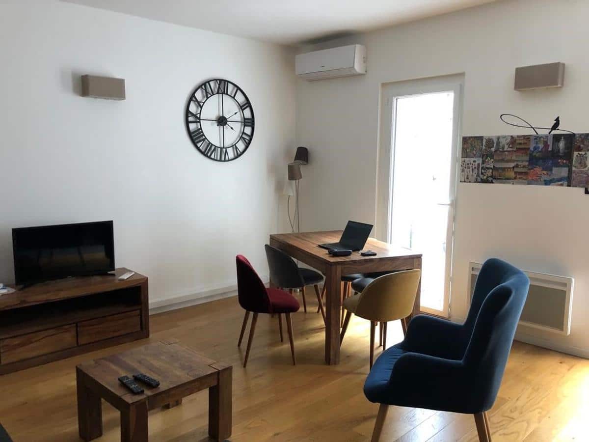 Aix-en-Provence Apartment Type 3 Historic center with te