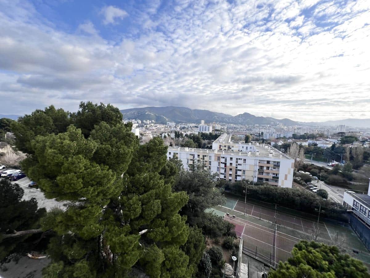 Marseille 11ème appartement T3, balcon, parking et cave