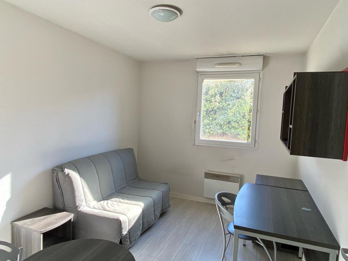 Studio Meublé – 19 m2  Aix Situé Aux académies Aixoises