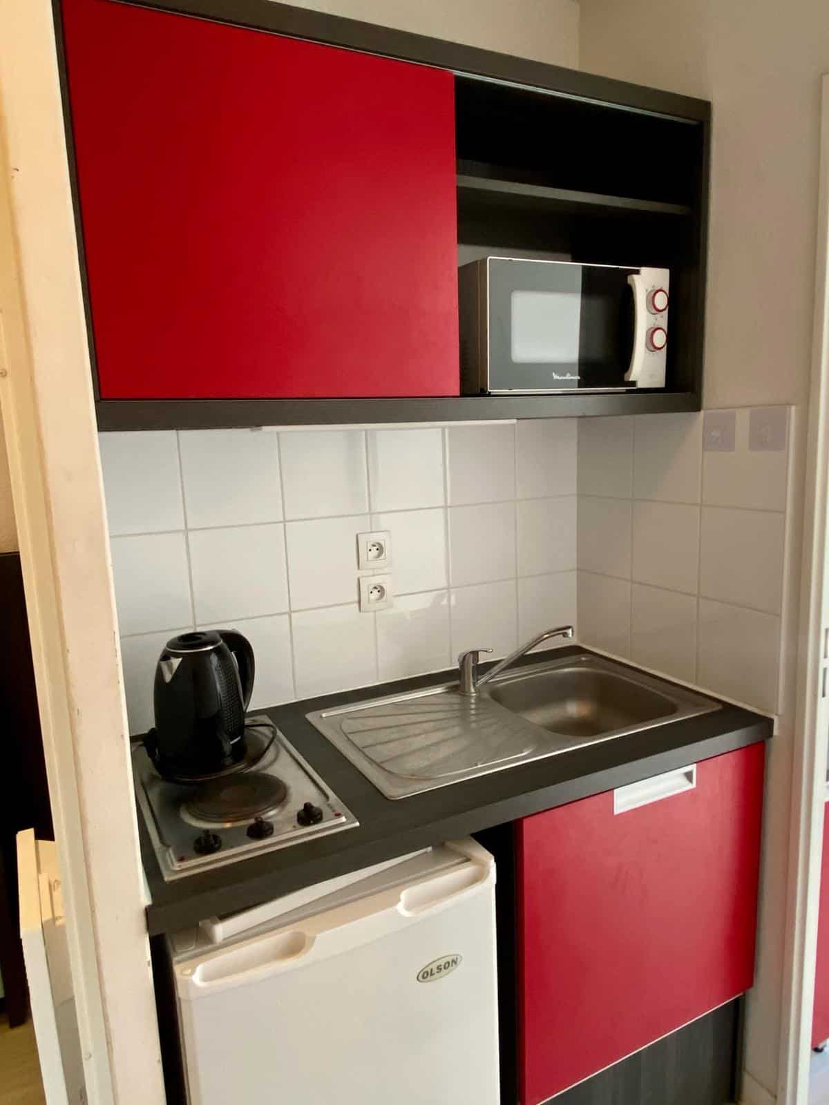 Furnished Studio – 19 m2 Aix Located at the Aixois academies