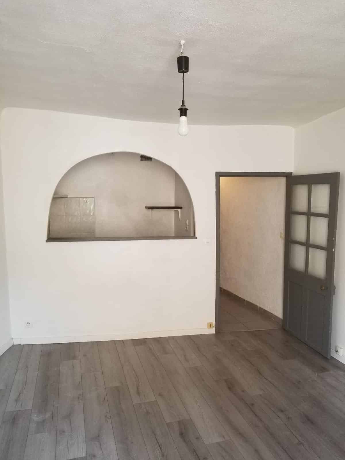 STUDIO 24 M2  – 1 rue Lisse St Louis